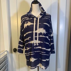 Honeyme Blue and White Knit Sweater